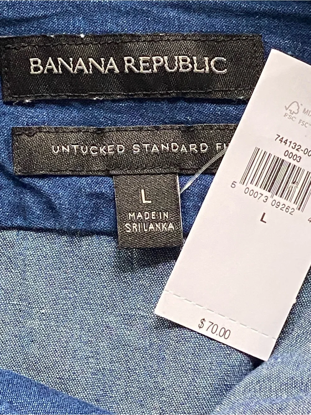 Banana Republic Men's Deep Blue Button-Down Shirt